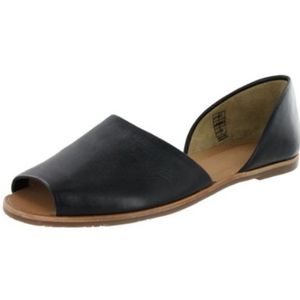 Franco Sarto Women’s Venezia Peep Toe Dress Flat B